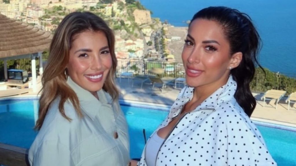 Uomini e Donne: Martina De Ioannon e Gianmarco Steri in vacanza con Francesca Sorrentino e Manuel Maura.