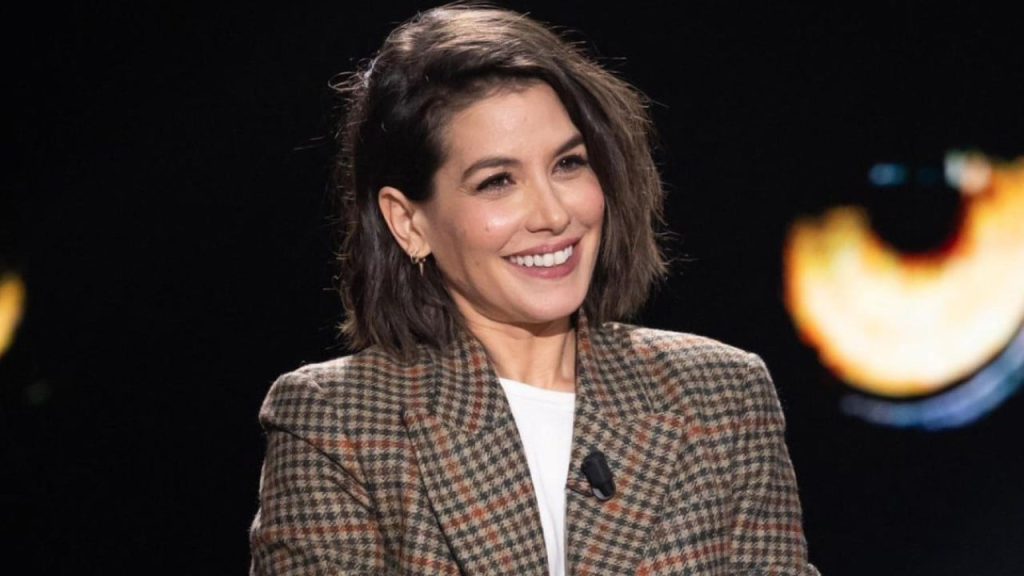 Giulia Michelini parla di ayahuasca e ansia: “Rutto spesso dopo l’esperienza.”