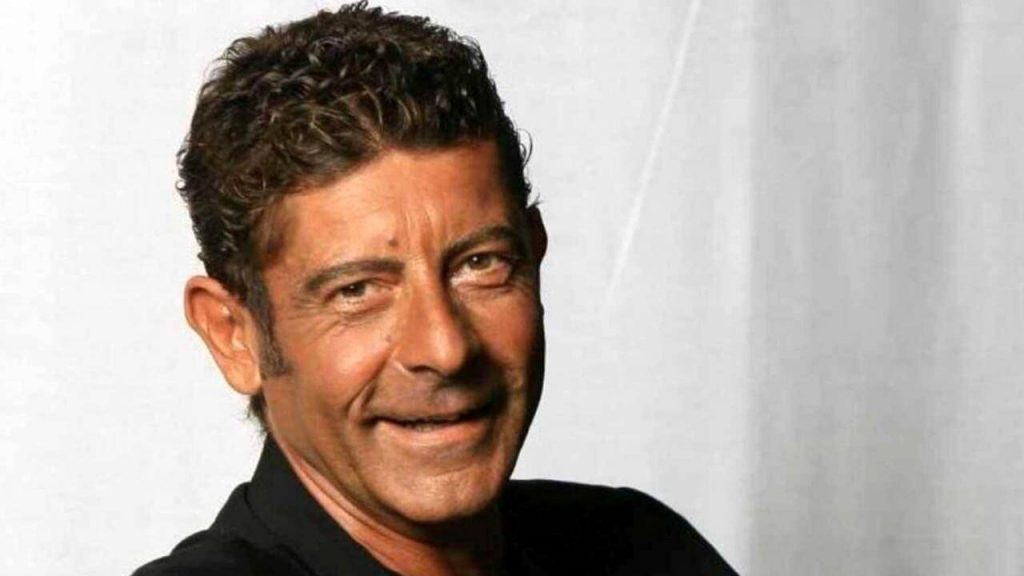 Amici 25, Luca Laurenti sarà ospite nella quinta puntata del Serale. Scopri di più!