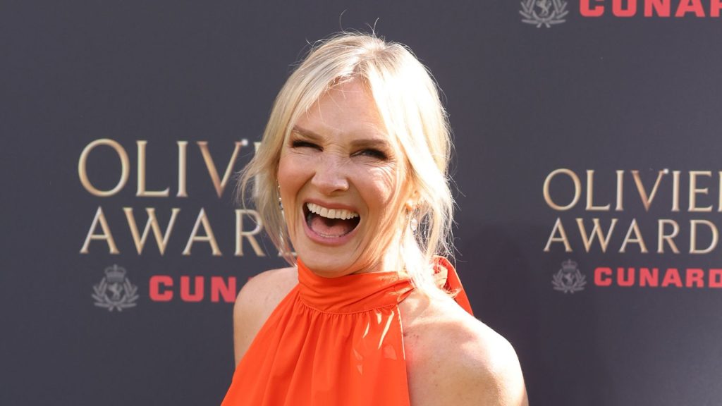 Jo Whiley approva: il marchio di scarpe celebre unisce stile e comfort perfettamente.