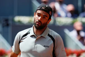 Italtennis in crisi a Madrid: eliminati Bellucci, Berrettini, Cinà, Sonego e Cocciaretto.