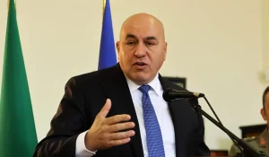 Iran, Crosetto: “La crisi più dura, Hiroshima non ci ha insegnato niente.”