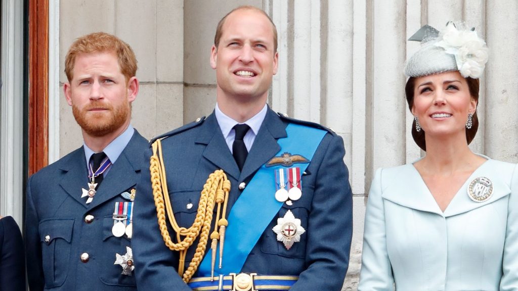 Kate Middleton, mediatrice ispirata dal motto familiare, prima della rottura tra William e Harry.