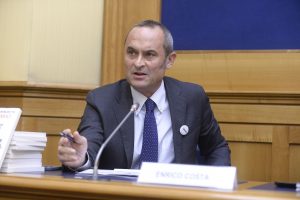 Enrico Costa nuovo capogruppo di Forza Italia alla Camera: cambiamenti in vista.