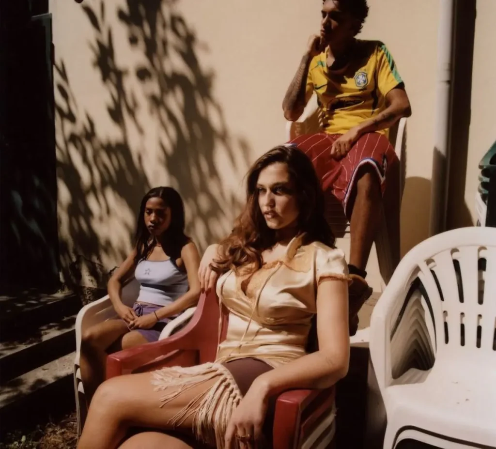 Gaia ritorna con il singolo coinvolgente “Bossa Nostra”: ascolta ora la novità musicale