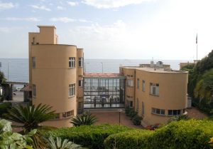 Bimba di Catanzaro: migliora il quadro neurologico, svegliata dalla sedazione dopo la tragedia.