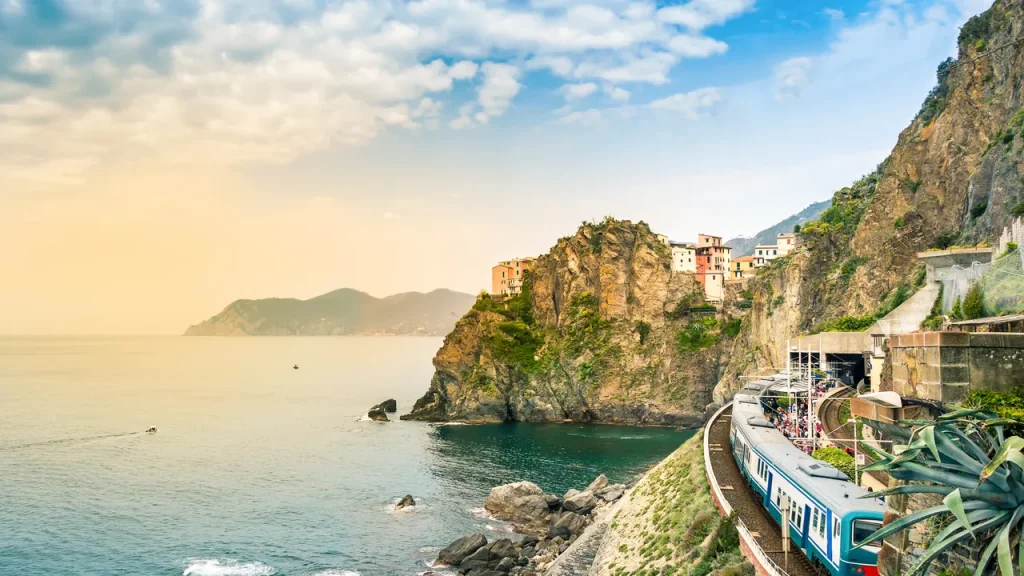 12 splendide gite brevi in treno dal Regno Unito nel 2026. Scopri nuove destinazioni!