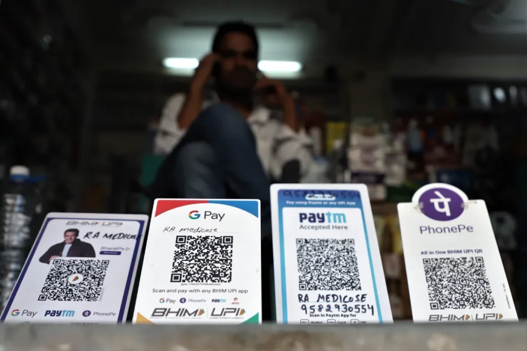 Amazon e Meta combattono per ridurre la dominanza di Google Pay e PhonePe in India.