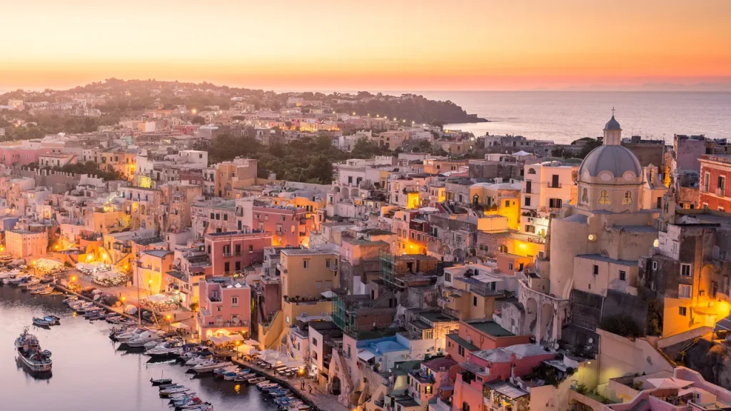 6 alternative economiche alla Costiera Amalfitana, tutte affascinanti e imperdibili