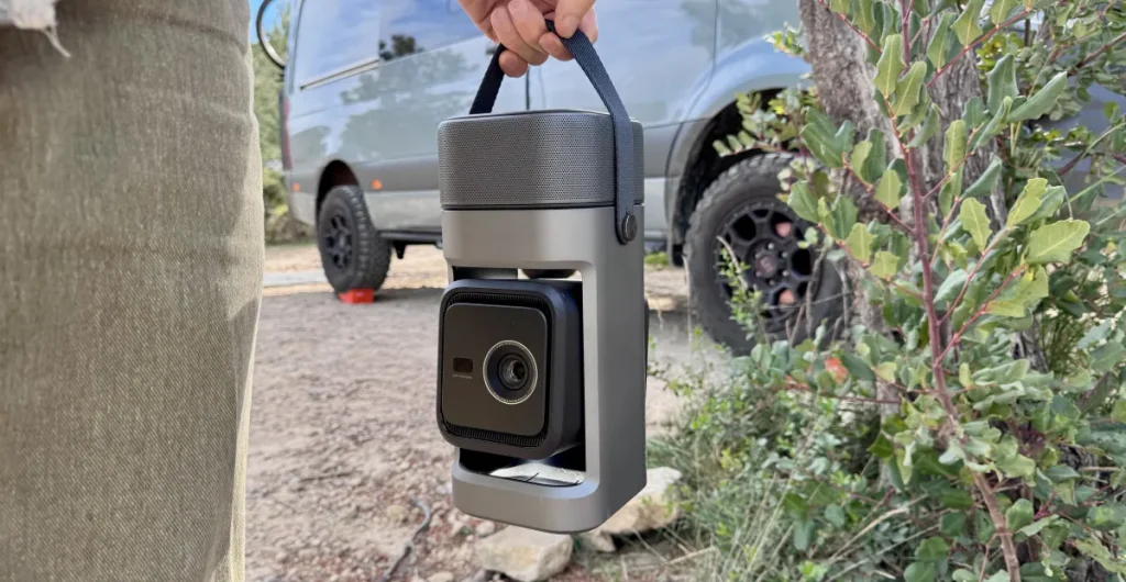 Proiettore Anker Nebula P1: il re portatile del suono e della qualità d’immagine.