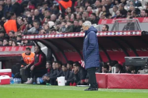 Mircea Lucescu in terapia intensiva: preoccupazione per la sua salute in Romania.