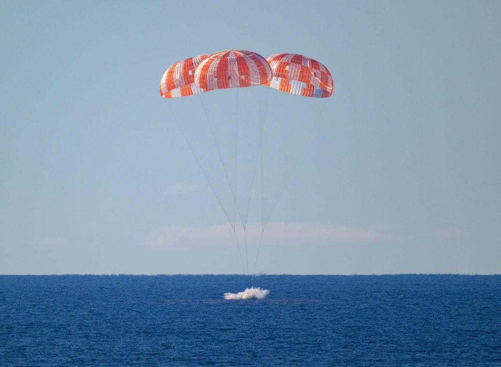 Artemis II: Astronauti Rientrano sulla Terra dopo l’Ammaraggio nel Pacifico