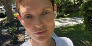 Bianca Balti esprime il suo sogno di lavorare con Victoria’s Secret in una lettera toccante.