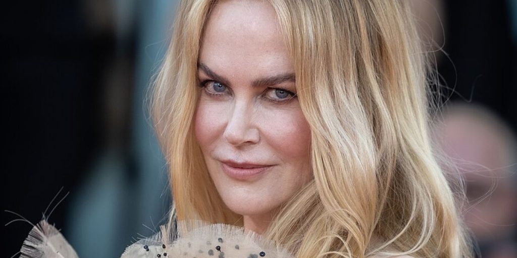 Nicole Kidman aspira a diventare doula della morte per supportare chi affronta la fine della vita.