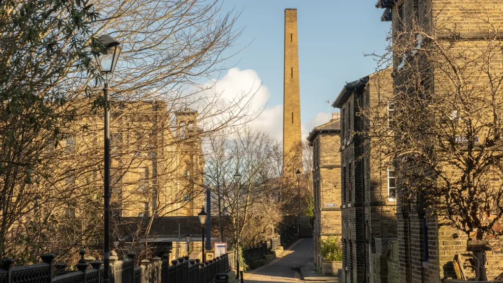 Saltaire: un affascinante patrimonio UNESCO che conserva la storia in ogni angolo.