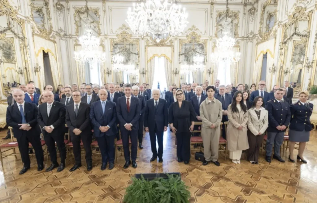 Mattarella: La Polizia di Stato tutela democrazia e diritti dei cittadini. Video esclusivo.