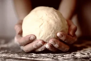 Quali cibi possono davvero diminuire la tua energia quotidiana?