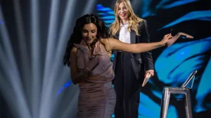 Dondoni, Parpiglia e Sambruna commentano Elettra Lamborghini dopo Belve: cosa dicono?