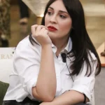 Ad Amici rimase sempre distante, senza mai creare veri legami con i compagni.