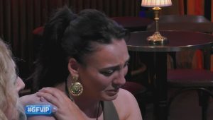 Grande Fratello Vip 2026: Francesca Manzini emozionata, sorpresa dalla mamma e appello urgente