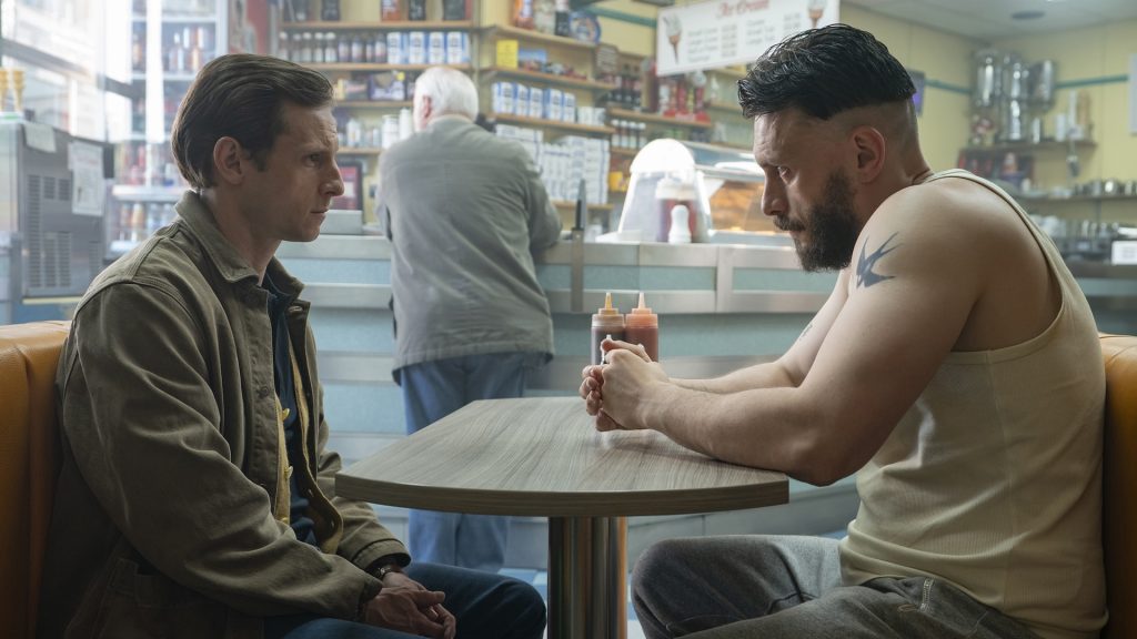 Half Man: l’insolita storia di due fratelli, opposti ma legati da un destino unico.