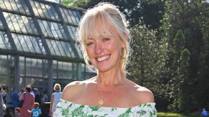 Rivoluziona i Dungarees: L’Approccio Elegante di Clodagh McKenna per uno Stile Sophisticato