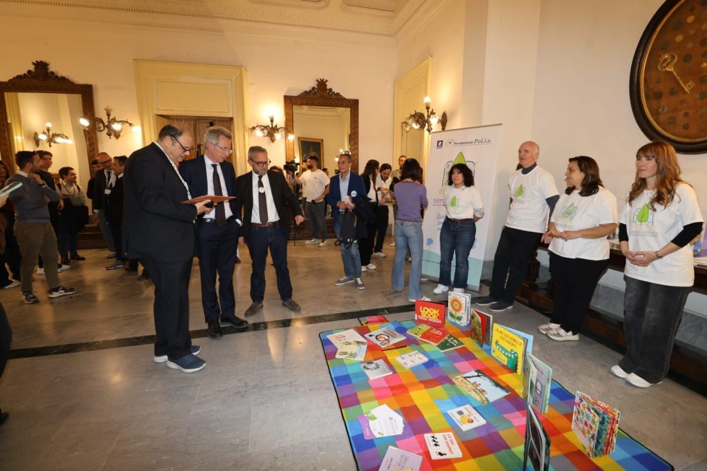 Napoli festeggia la Giornata del Libro: Manfredi evidenzia l’importanza della lettura per la consapevolezza.