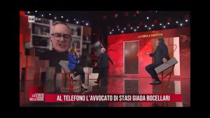 Garofano contro Bocellari: polemica sulla porta a soffietto della famiglia Poggi.