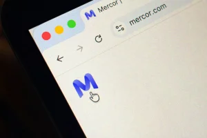 Mercor colpita da cyber attacco legato alla vulnerabilità del progetto open-source LiteLLM.
