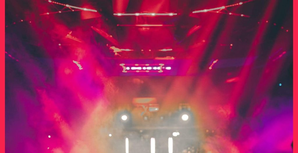 Sparatoria in discoteca a Bisceglie: Filippo Scavo perde la vita, indagini in corso.