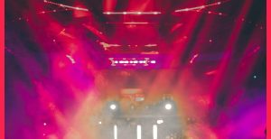 Sparatoria in discoteca a Bisceglie: Filippo Scavo perde la vita, indagini in corso.