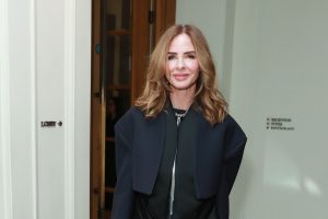 Trinny Woodall: Il masterclass definitivo per indossare alla perfezione i jeans a palloncino.