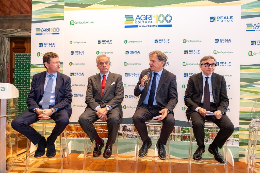 Crescita delle imprese agricole investendo in sostenibilità: un futuro più verde e produttivo.