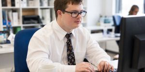 Cercare lavoro con una disabilità intellettiva: sfide e opportunità nel mondo del lavoro