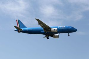 Ita Airways presenta le Green Fare: tariffe eco-sostenibili per ridurre le emissioni di CO2.