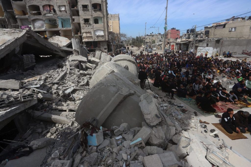 Gaza: Hamas avvia colloqui per la fase 2 dell’accordo di cessate il fuoco.