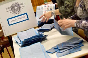 Elezioni comunali: 6,2 milioni di italiani al voto domenica e lunedì prossimi.