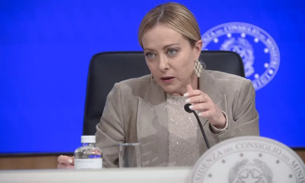 Nuovo Decreto Lavoro: Meloni annuncia un miliardo per incentivi occupazionali.