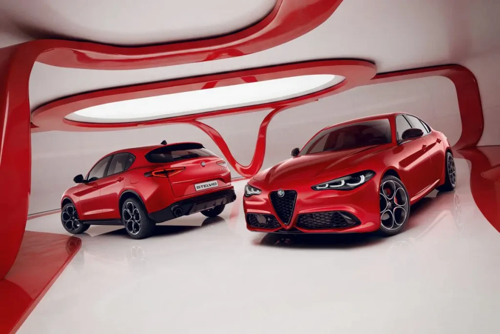 Alfa Romeo lancia il Pack Performance per Giulia e Stelvio: potenza e stile potenziati.