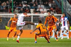 Crystal Palace vicino alla finale di Conference: cresce l’aspettativa per il confronto con il Rayo.