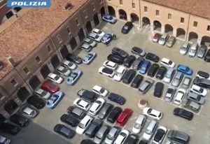 Finto poliziotto deruba anziana: due arresti tra Venezia e Salerno.
