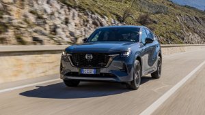Mazda CX-60: prestazioni superiori, interni rinnovati e sistemi di sicurezza all’avanguardia.