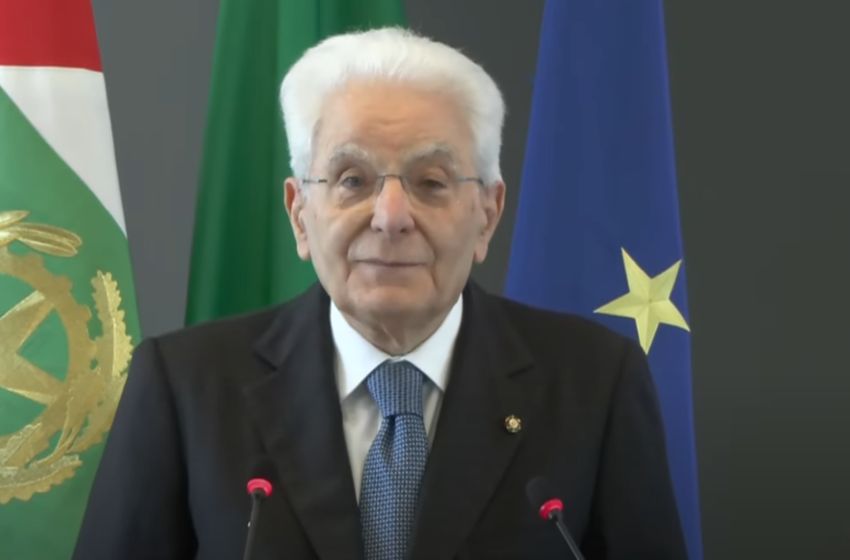 Mattarella: “L’Italia ha straordinarie risorse morali da valorizzare per il futuro.”