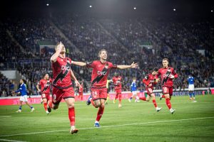 Finale Conference League: Crystal Palace sfida Rayo Vallecano per la gloria europea.