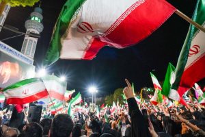Iran risponde alla proposta Usa per porre fine alla guerra. Trump la giudica “inaccettabile”.