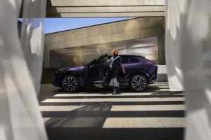 Scopri la nuova Mazda CX-60 durante il tour italiano “Arte in Movimento”.