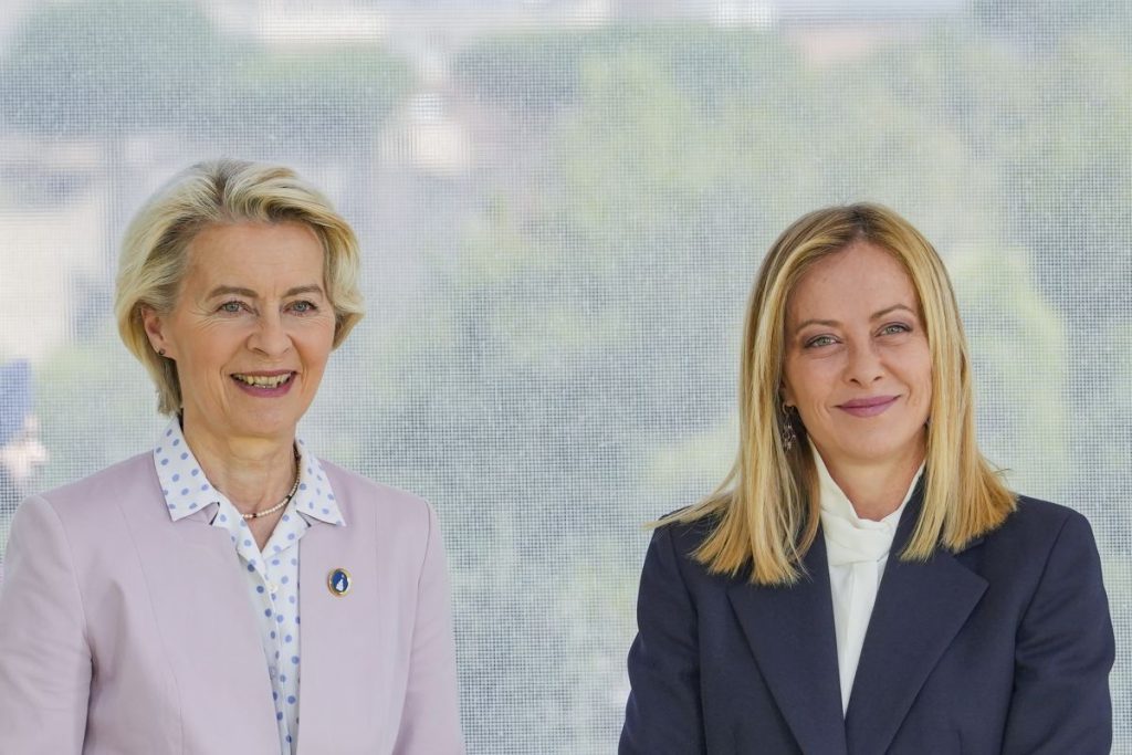 Meloni propone a von der Leyen la deroga al Patto di Stabilità per il settore energetico.