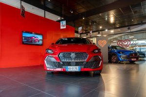 Renault Clio Eco-G 120 CV: potenza e maggiore autonomia GPL per una guida sostenibile.