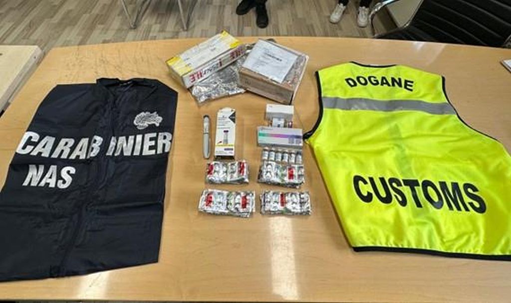 Blitz globale contro farmaci falsi: chiusi siti web illegali e arresti in tutto il mondo.