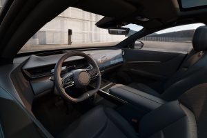 Mazda CX-60: interni eleganti che uniscono minimalismo e tradizione giapponese. Scopri il design unico.